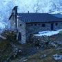 ingrandisci